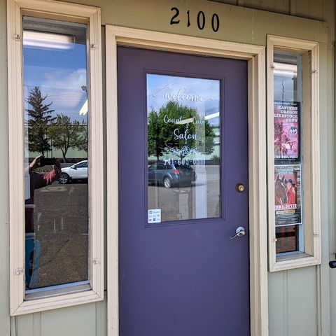 COUNTRY CUTS SALON, beauty salon in La Grande, OR